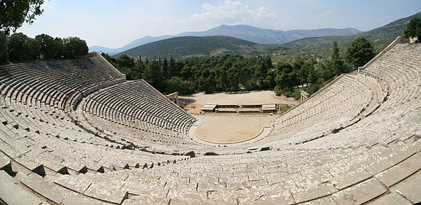 Epidauros_Theater4_P Chris ALC CC BY-SA 4.0