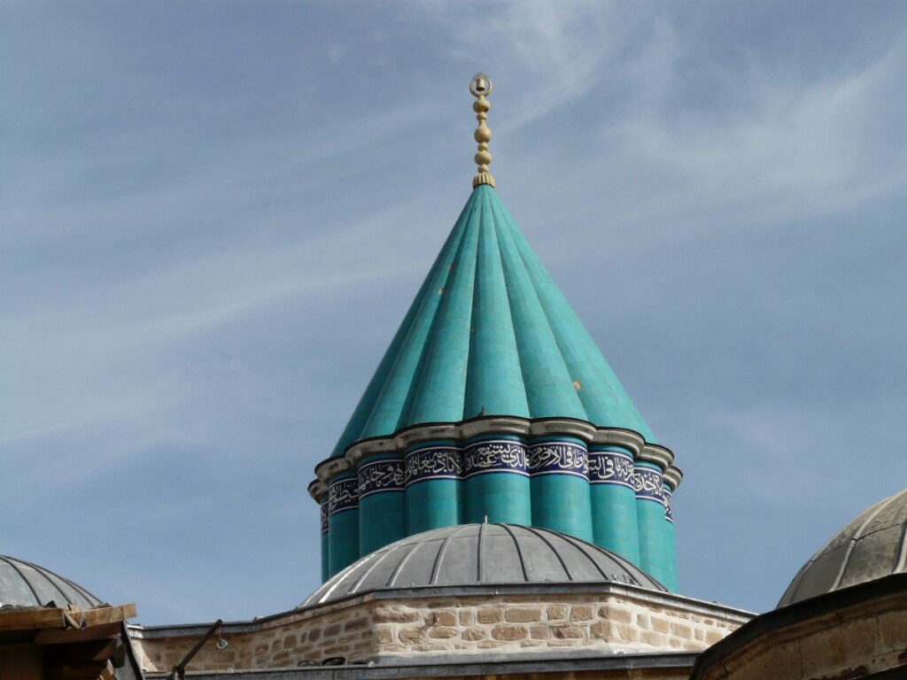 Mauzoleum Rumiego w Konyi w Turcji. Rumi był sufistą.