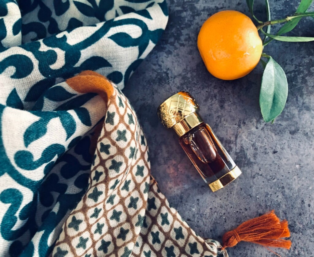 Zapach kwitnących drzew cytrusowych zamknięty we flakonie. Sprawdź nasze naturalne perfumy dostępne tutaj!