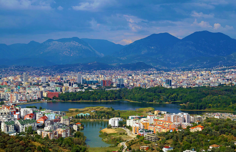 Tirana, fot. Albinfo / Wikimedia, GFDL